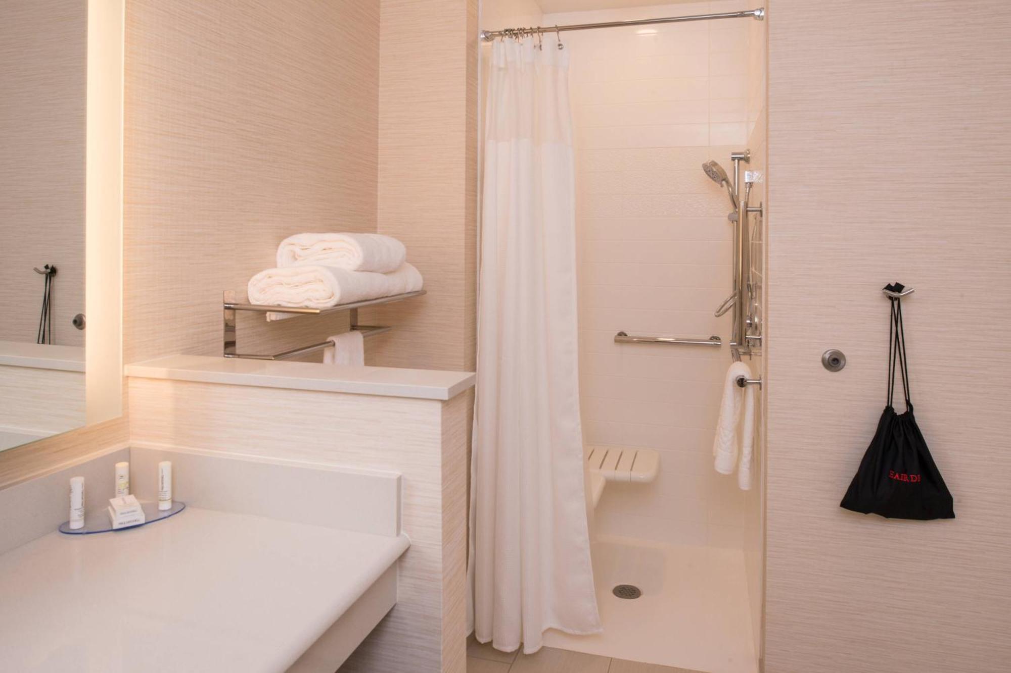 Fairfield Inn & Suites By Marriott Akron Stow Εξωτερικό φωτογραφία