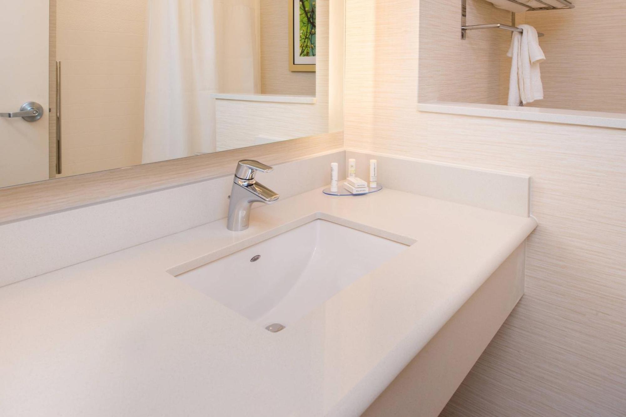 Fairfield Inn & Suites By Marriott Akron Stow Εξωτερικό φωτογραφία